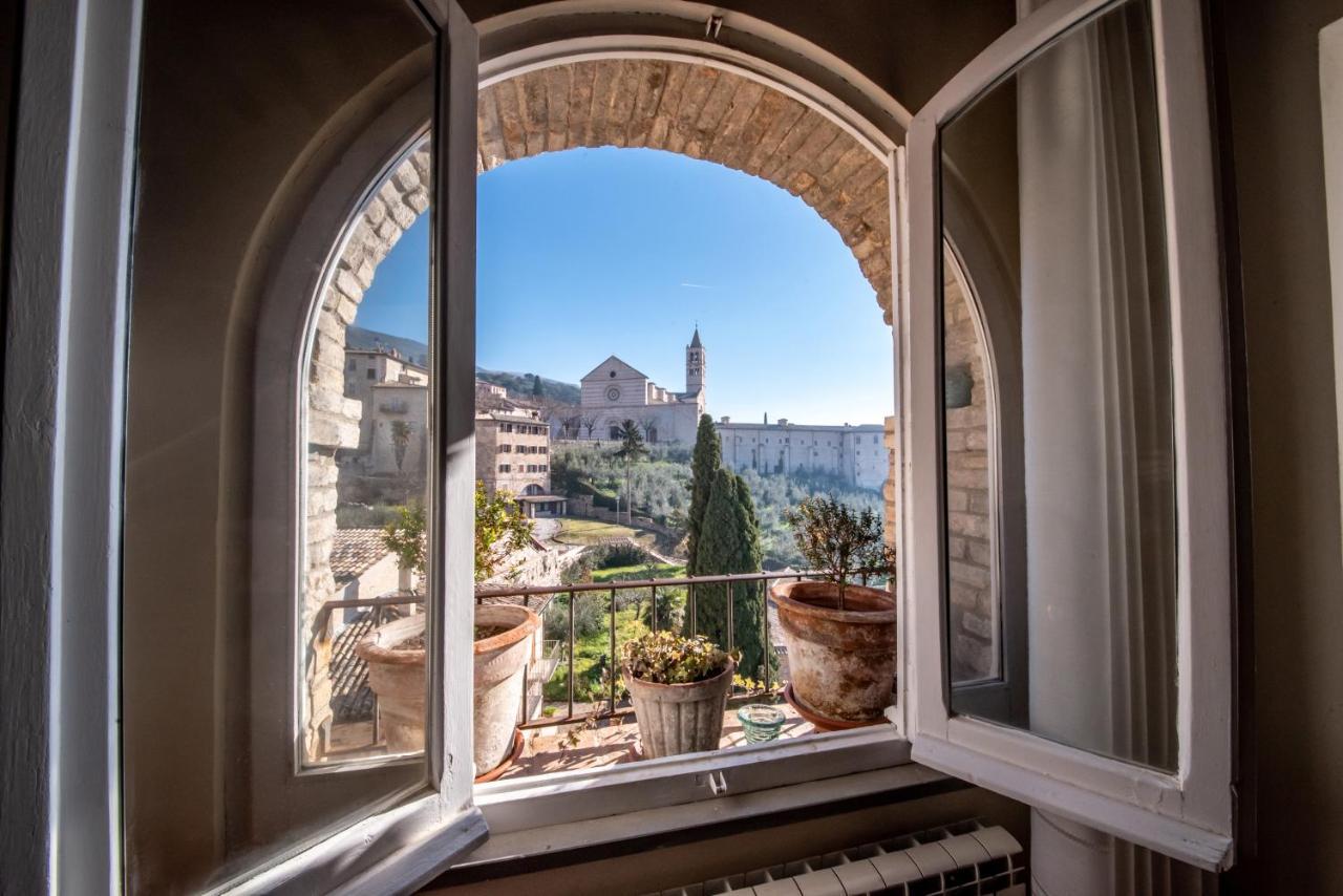 Casa Spagnoli أسيسي المظهر الخارجي الصورة